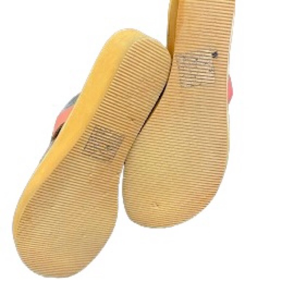 Beautiful Salmon Colored Wedges Apt.9 - Picture 7 of 8